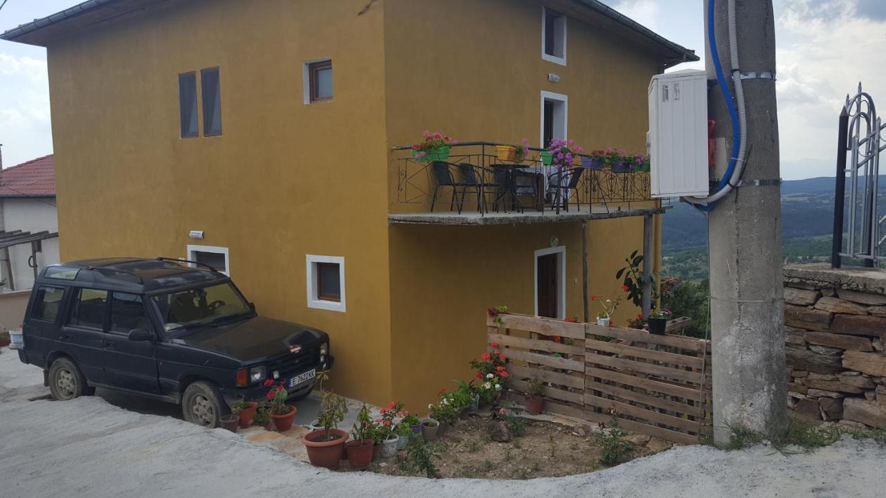 Guest House Agush Kribul Ngoại thất bức ảnh